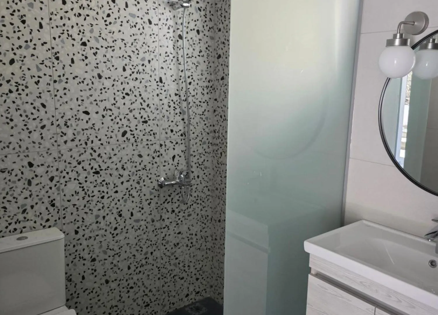 Bright & Bloom Luxury Studios CChanioti 0*, Chanioti Řecko